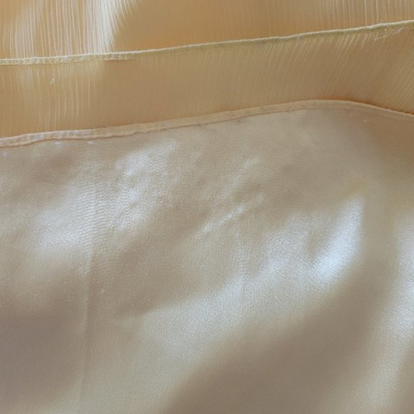 NWOT "Brides Made" Sunflower Full Length Wrap Gown Size 8/10R - Picture 9 of 12